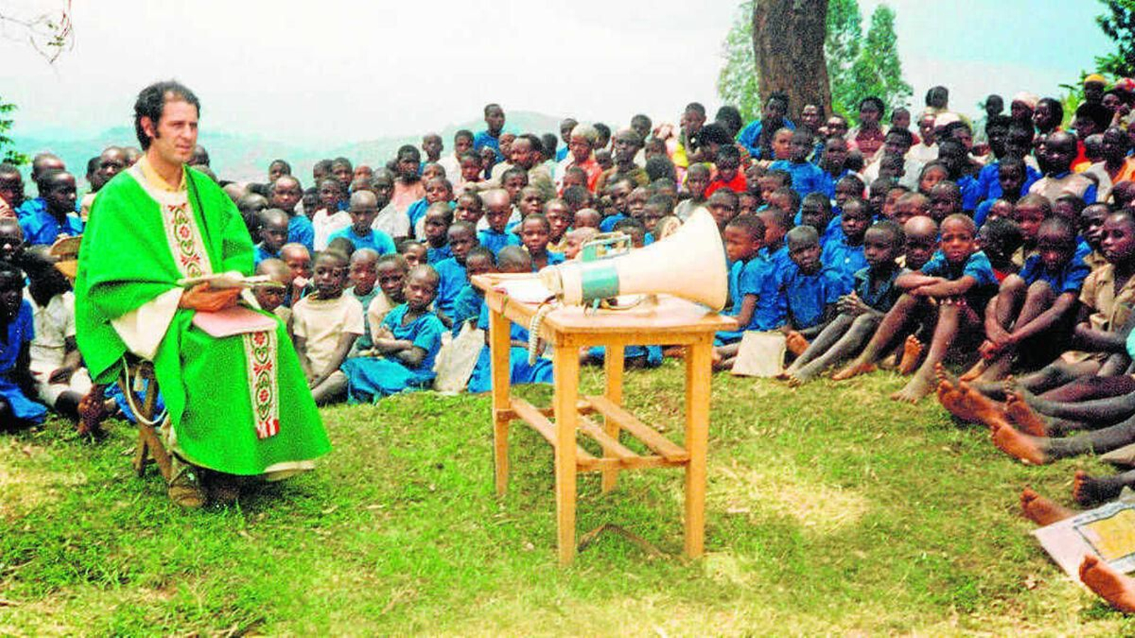 'Redentores de Cautivos' narra la vida de los misioneros mercedarios en África. 'Redentores de Cautivos' narra la vida de los misioneros mercedarios en África.