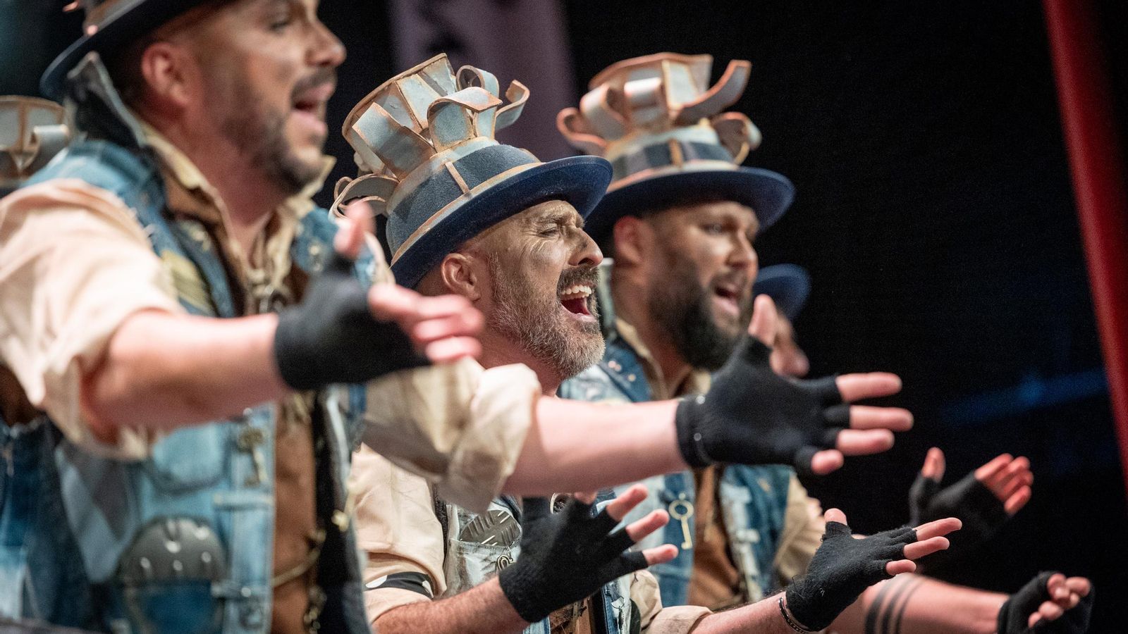 Búscate entre las mejores imágenes de la primera sesión de cuartos de final del COAC 2025