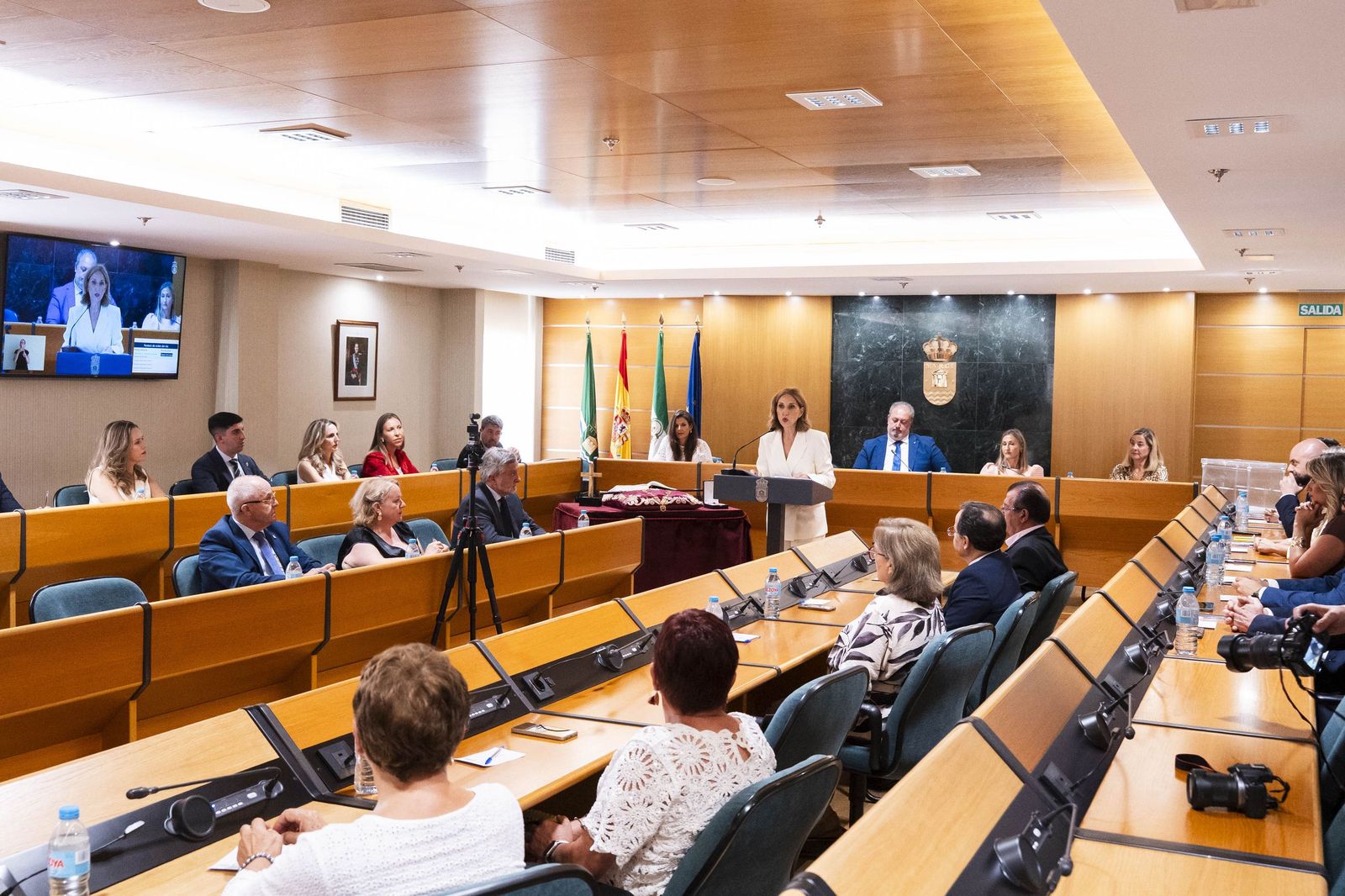 Julia Ibáñez toma posesión como nueva alcaldesa de El Ejido, en imágenes