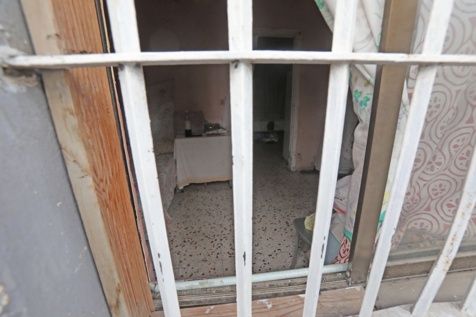 Una imagen del interior de la vivienda donde se perpetró el crimen.