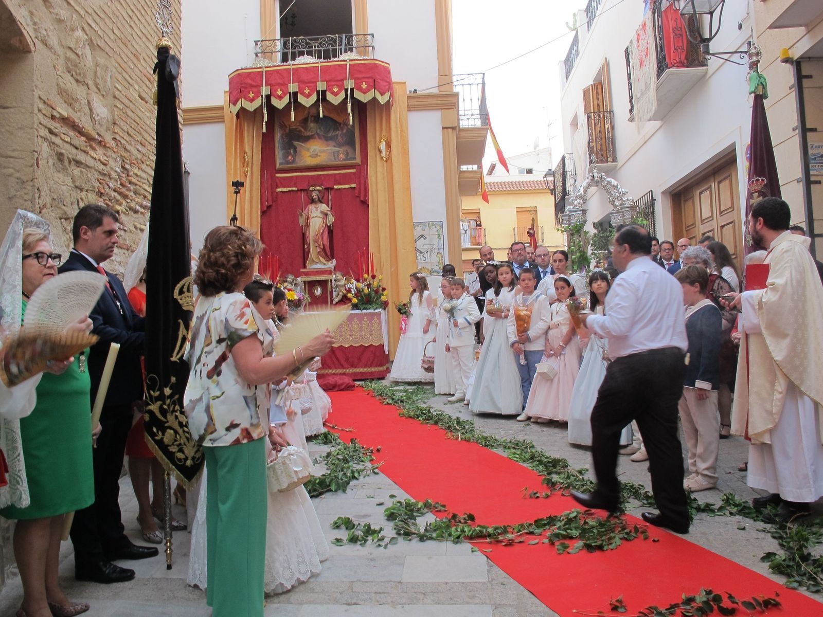 La procesión del Corpus Christi de Vera, en imágenes
