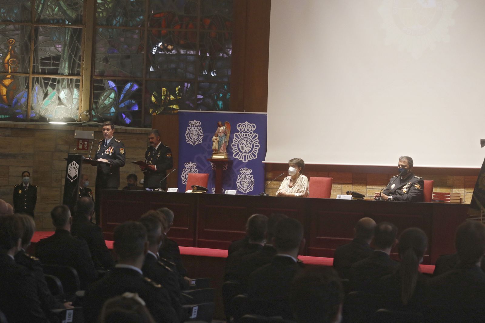 Celebración del Día de la Policía Nacional, en imágenes.