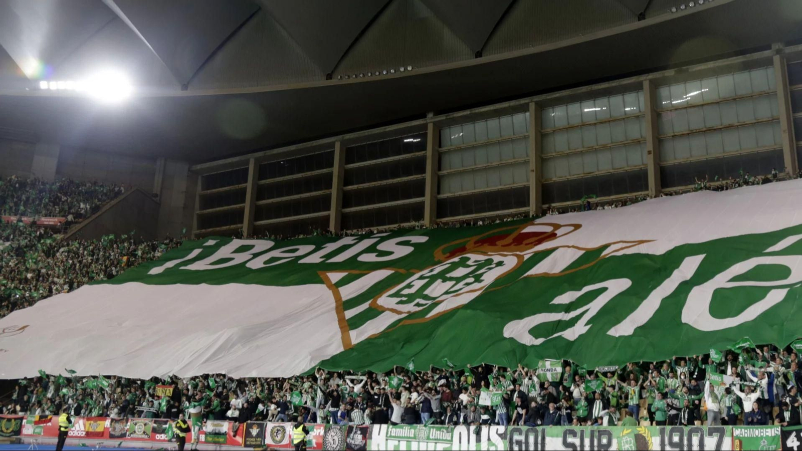 La afición del Betis en la Cartuja