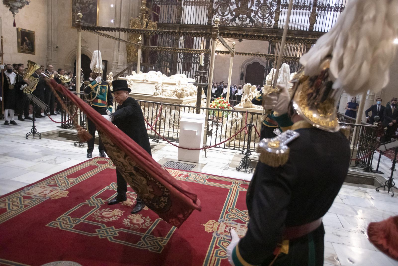 Fotos: Así transcurrió el Día de la Hispanidad en Granada