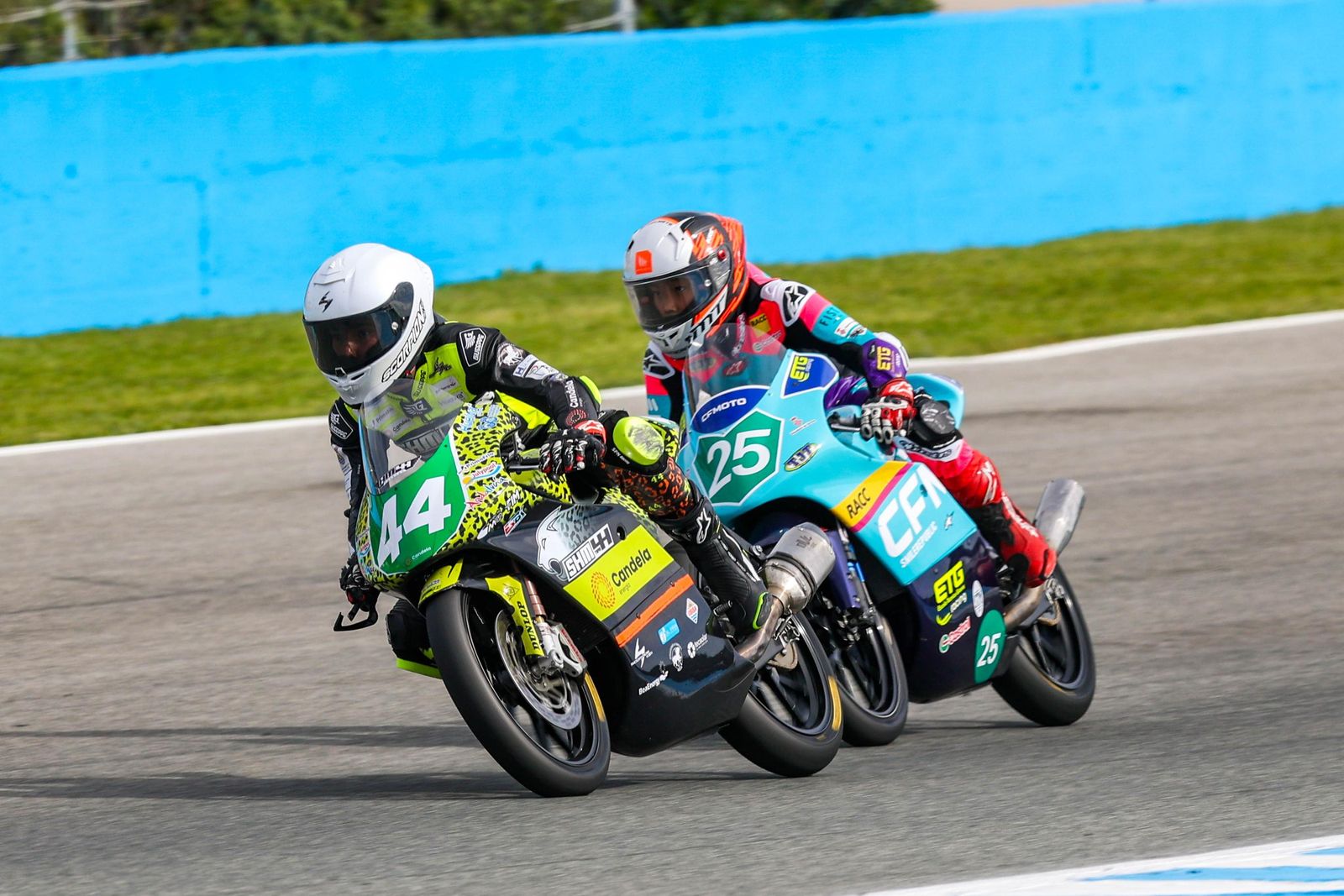 Imágenes de la primera cita del ESBK en el Circuito de Jerez