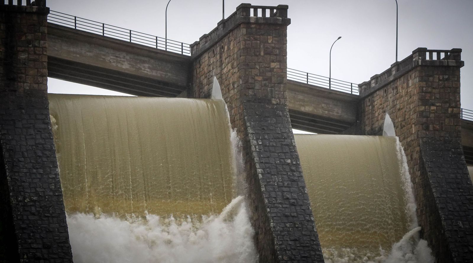 Imágenes del estado actual de los embalses de los Hurones, Guadalcacín y Bornos