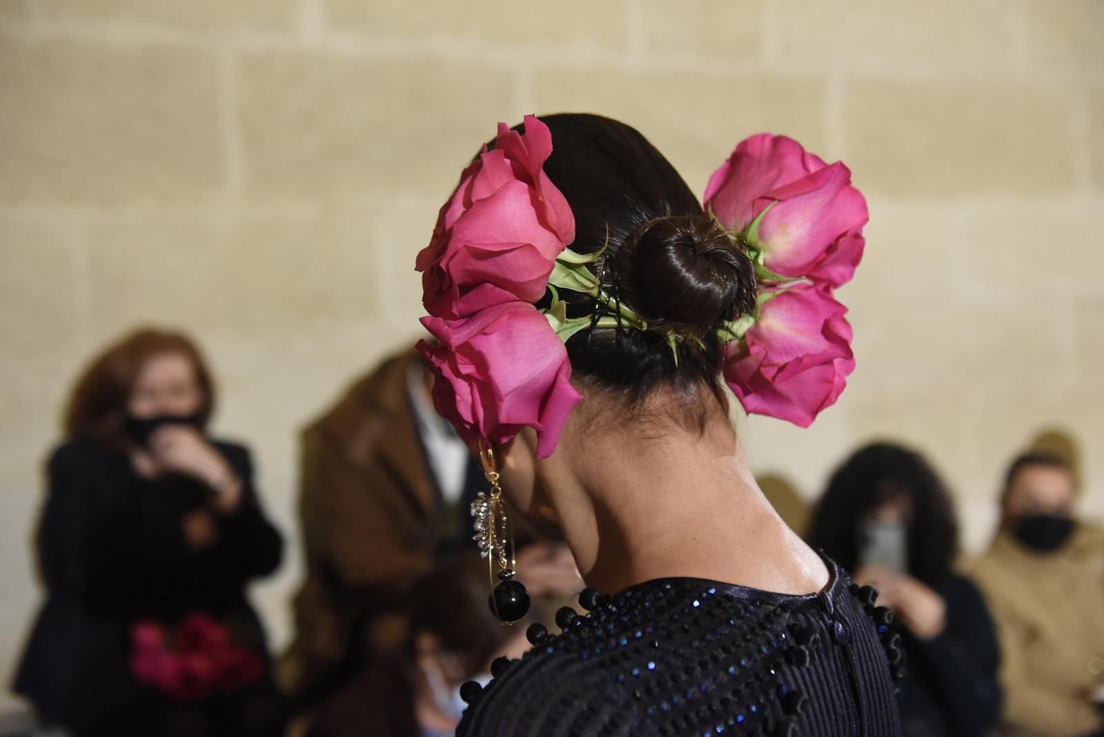 El desfile de moda flamenca Uniqo Qlamenco, en imágenes