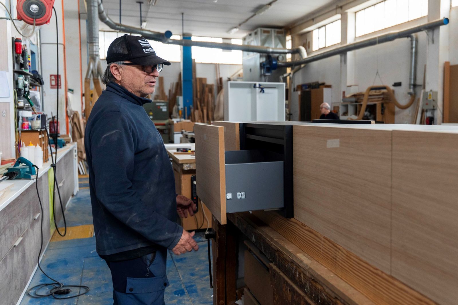 Carpinterías, un negocio tradicional que busca savia nueva, en imágenes