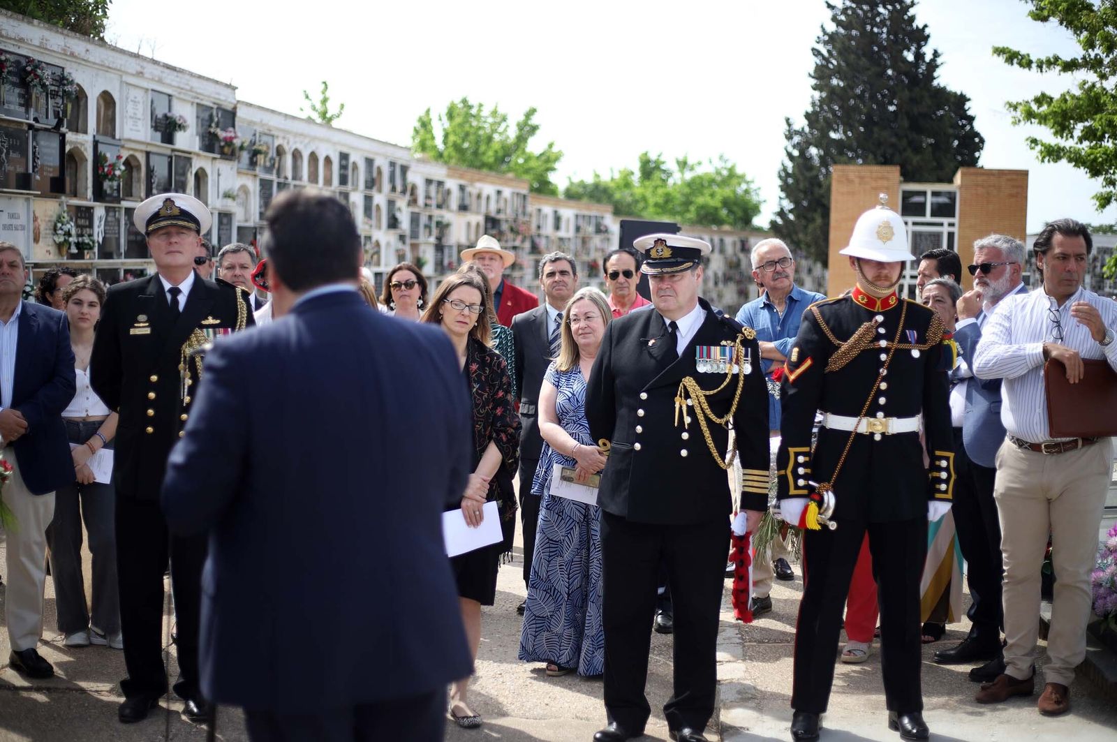 La ceremonia conmemorativa del 80 aniversario de la aparición del cuerpo de William Martin, en imágenes