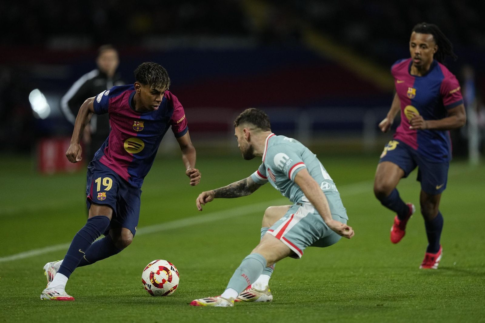 Las fotos del espectacular Barcelona - Atlético de Madrid