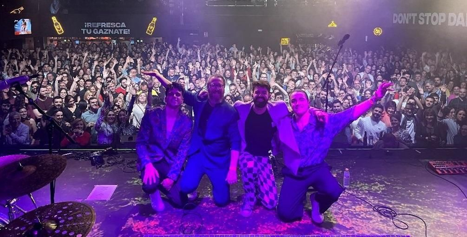 Los componentes de Malafé posan tras uno de sus  últimos conciertos.