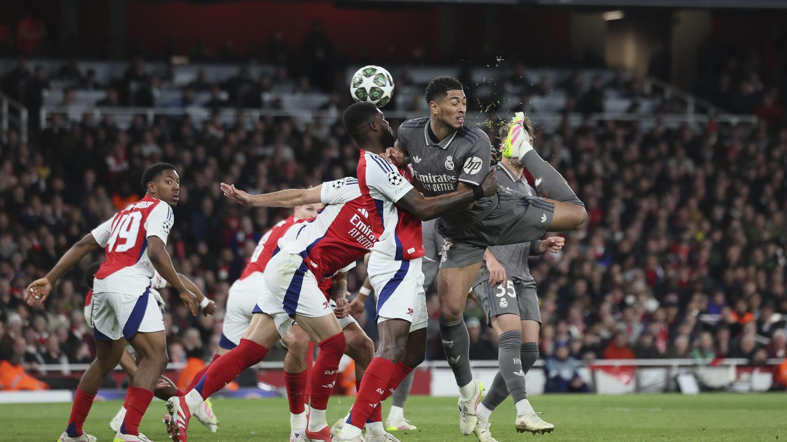 Las mejores fotos del Arsenal - Real Madrid