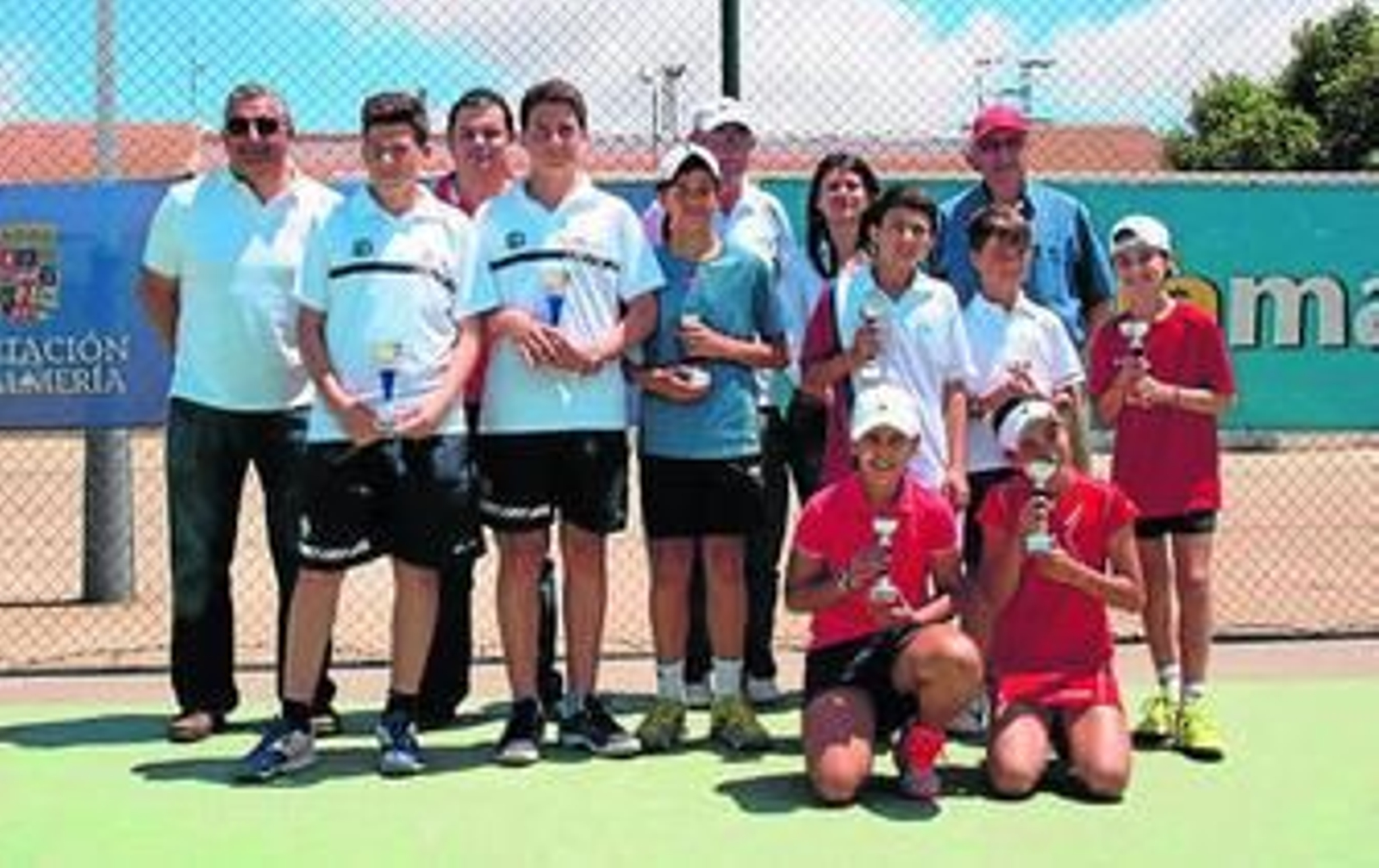 Foto de familia de los participantes en tierras pulpileñas.