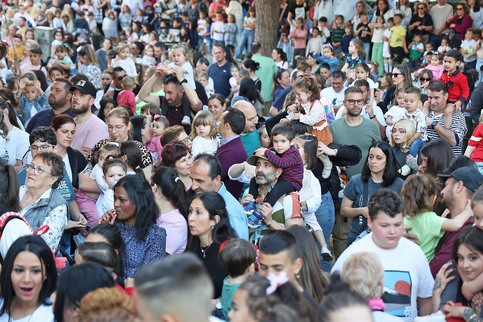 Imágenes del Festival Mundial de Foodtrucks y los cantajuegos DIsney en Huelva