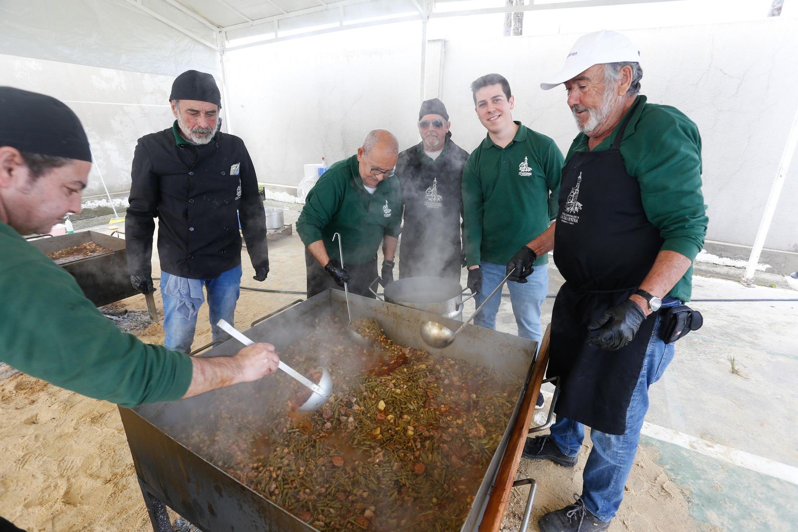 Fotos de la tagarninada popular en Los Barrios