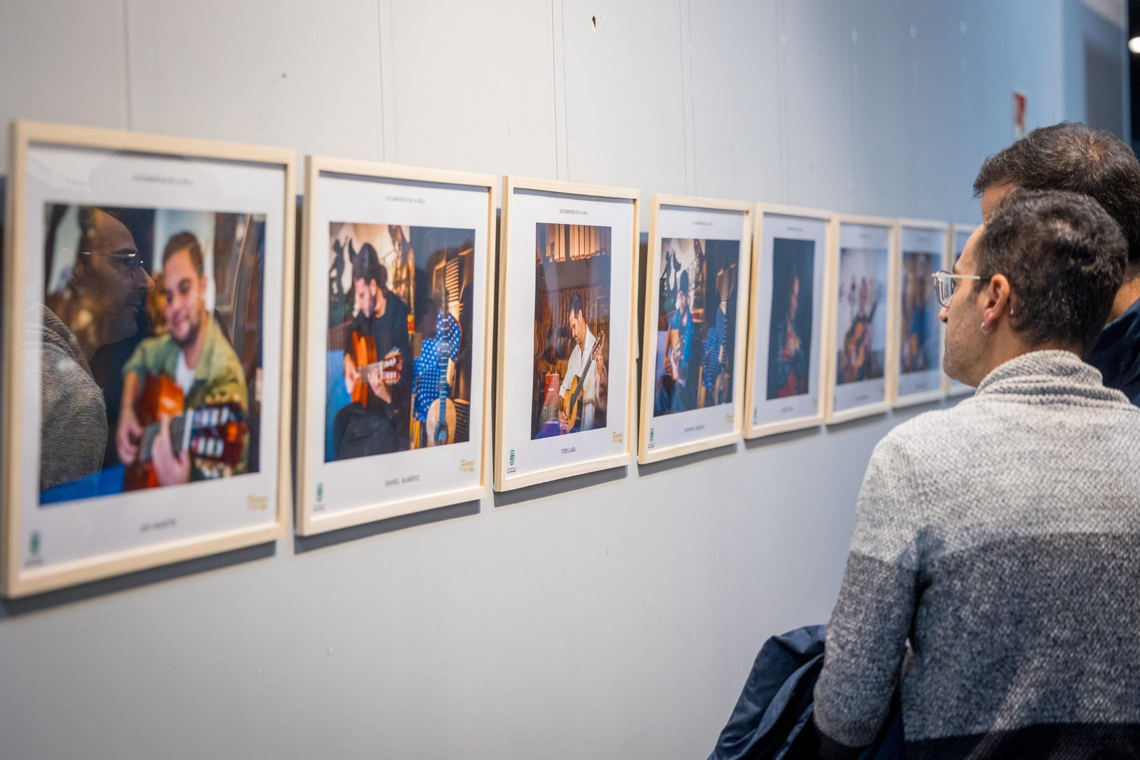 Las imágenes de la exposición 'Guitarristas de la Isla' en el Museo Camarón