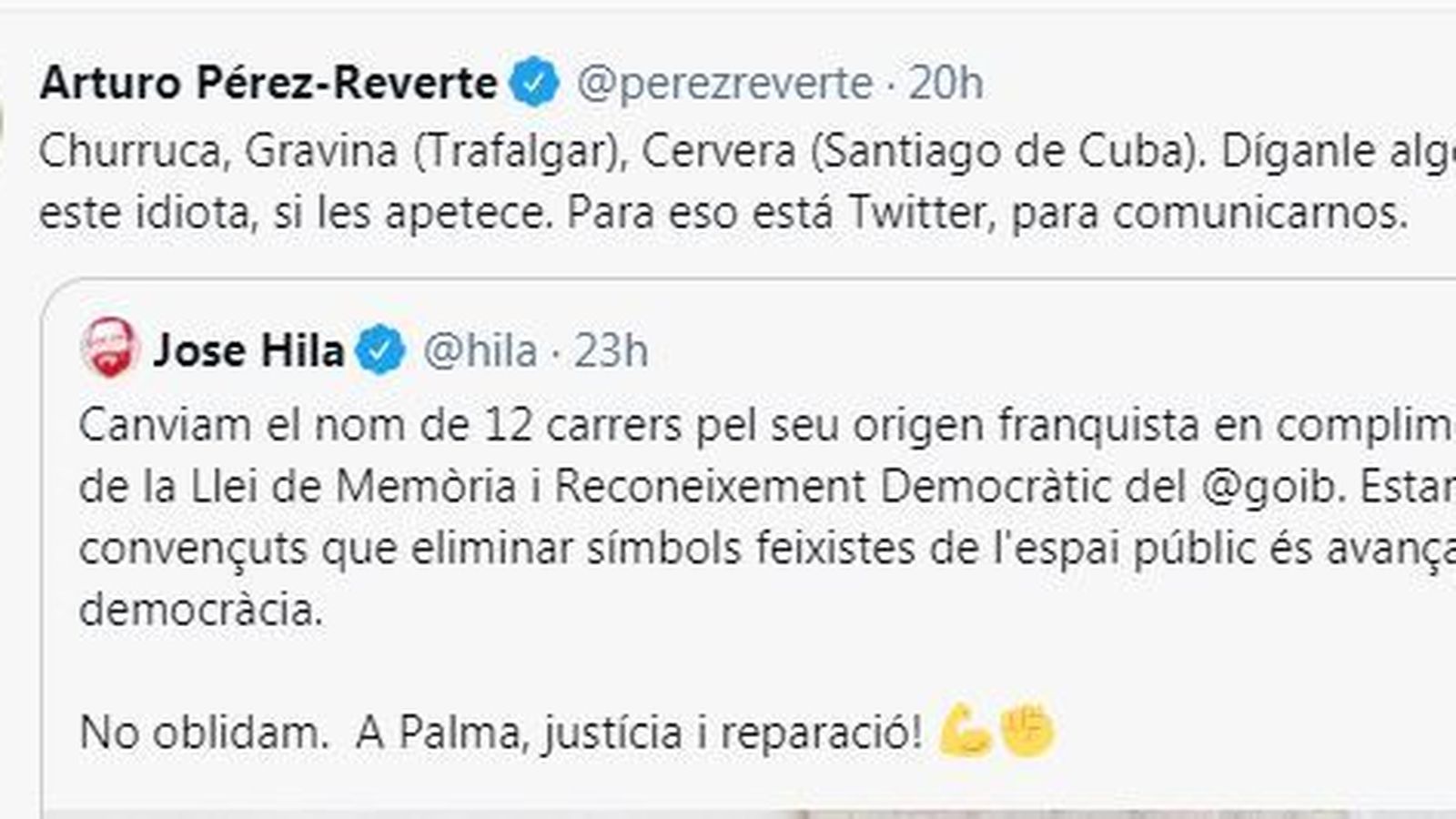 El escritor Pérez Reverte critica la decisión en Twitter