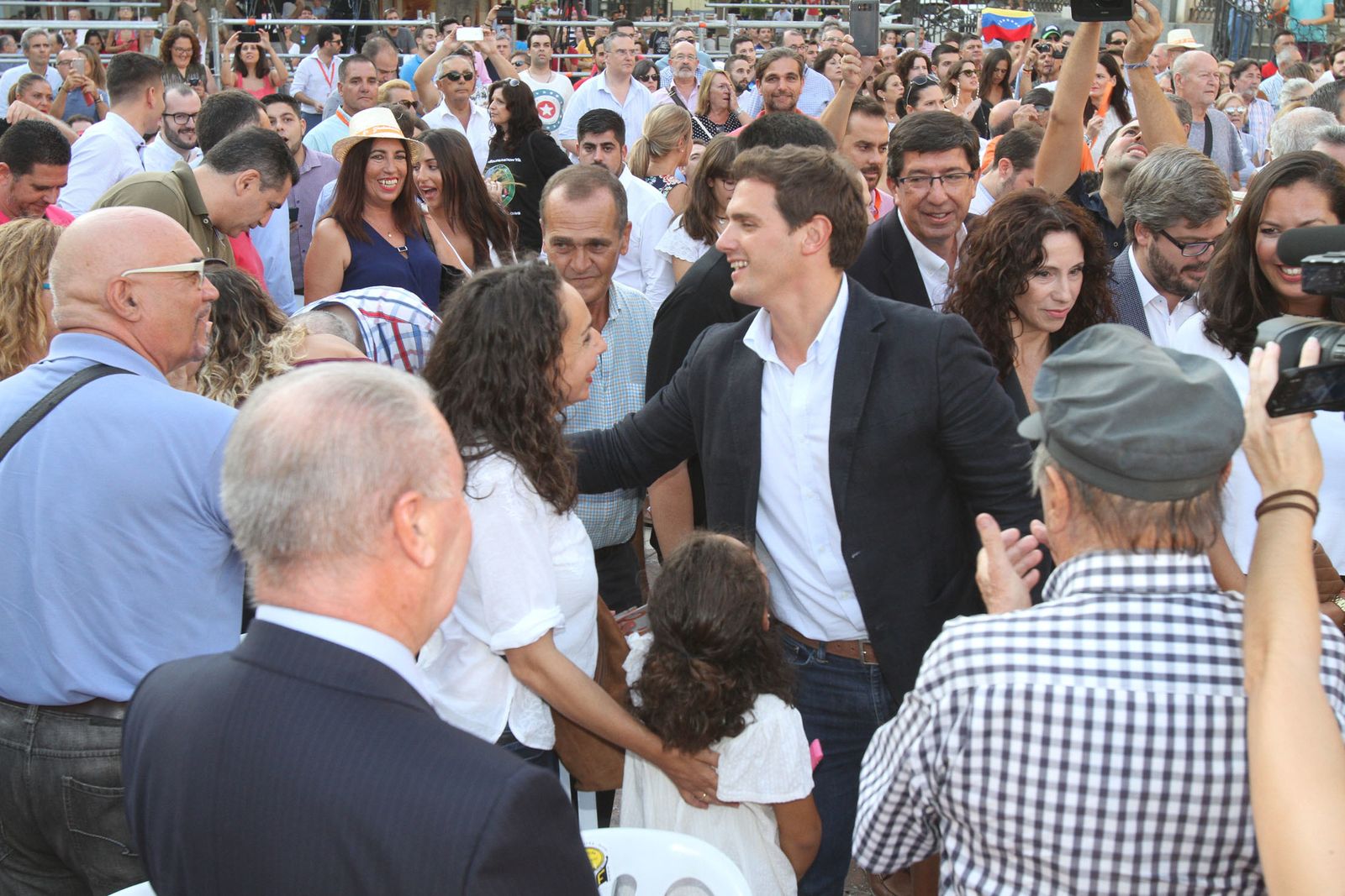 Encuentro Ciudadanos con Albert Rivera en la Plaza de Las Monjas