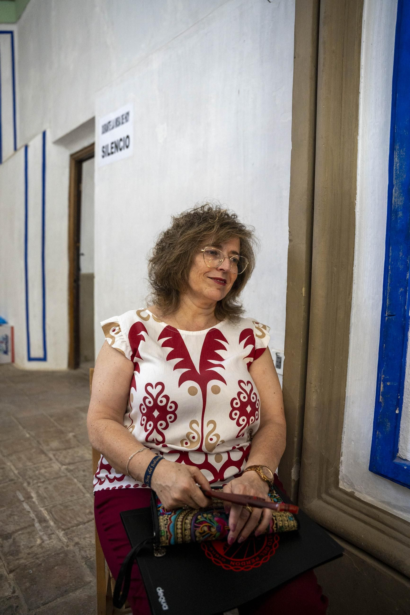 Eucaristía y procesión de Exaltación de la Cruz en la localidad de Vélez-Rubio