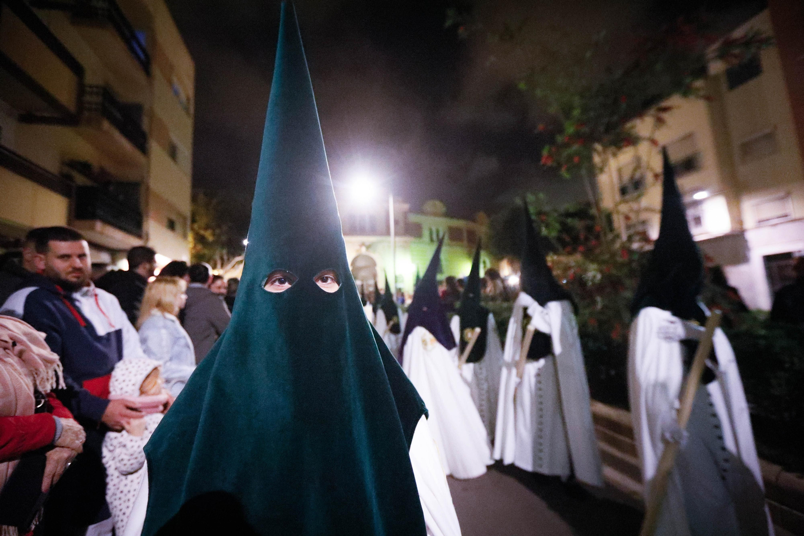 Las mejores fotos de la procesión de La Macarena en Almería