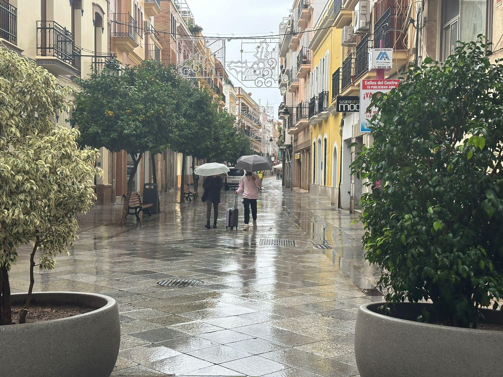 Imágenes del paso de la DANA por Huelva en la mañana del viernes