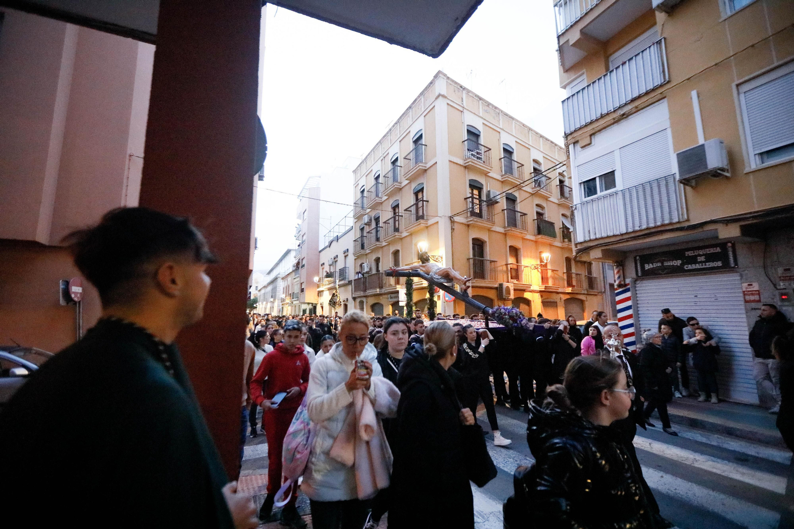 La procesión del Calvario, en imágenes