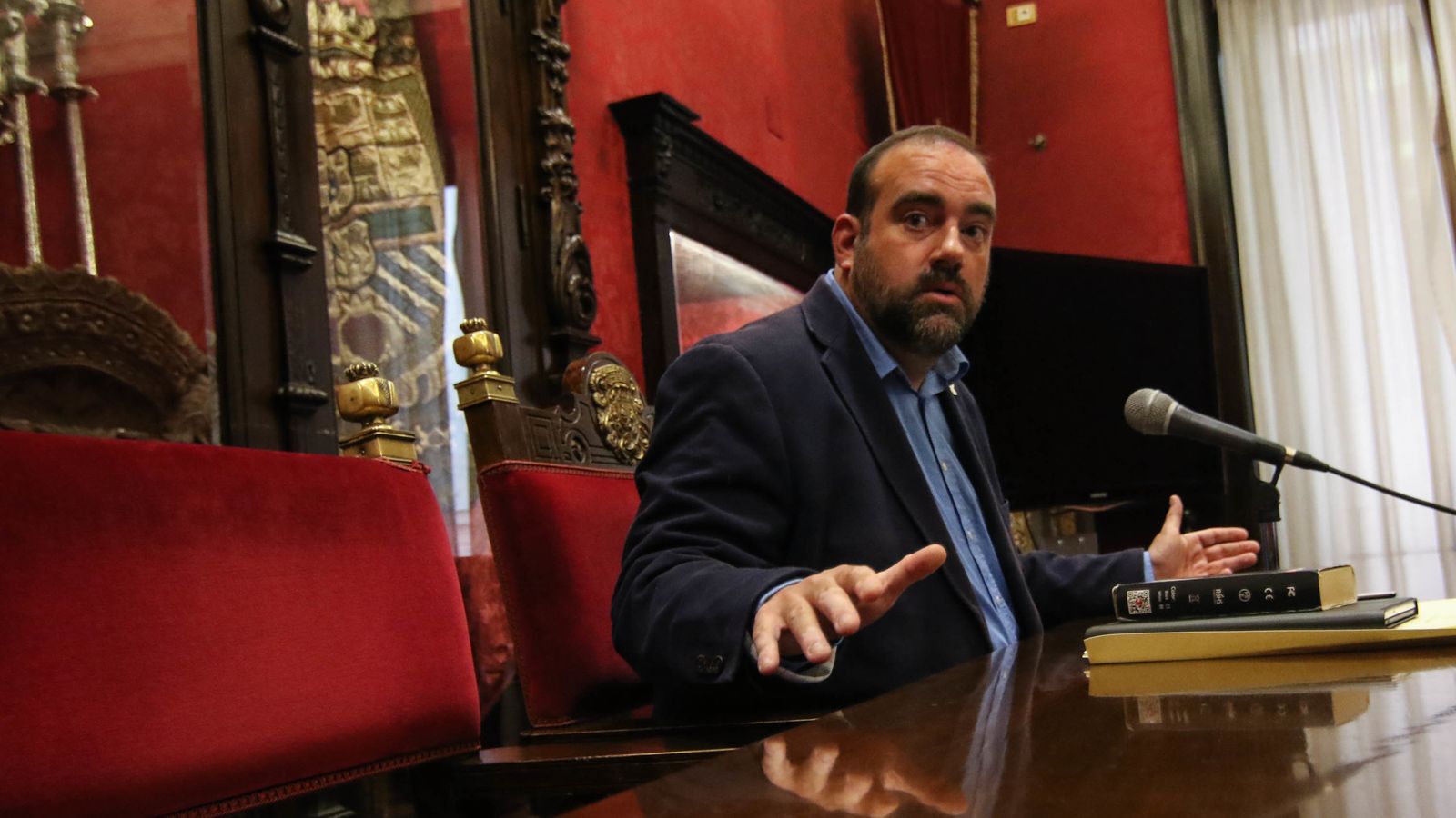 El portavoz de Izquierda Unida, Francisco Puentedura.