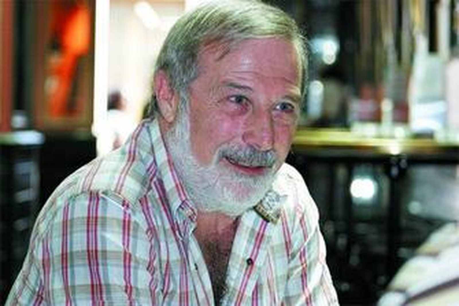 El actor portuense Enrique Miranda, en un momento de la entrevista con este periódico.