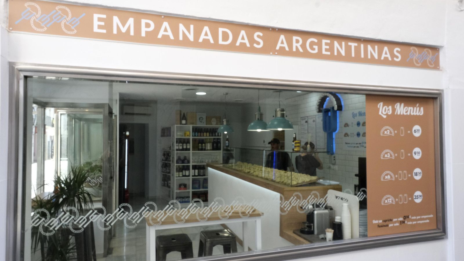 La Tranquera Sólo empanadas está ubicado en la calle Sevilla, 13