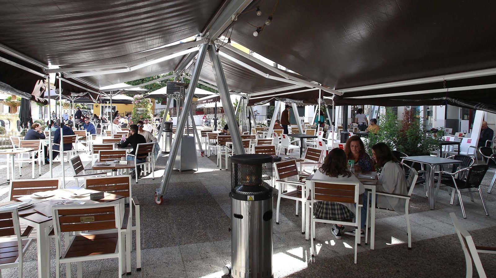 El comercio no esencial y la hostelería vuelven abrir en Algeciras