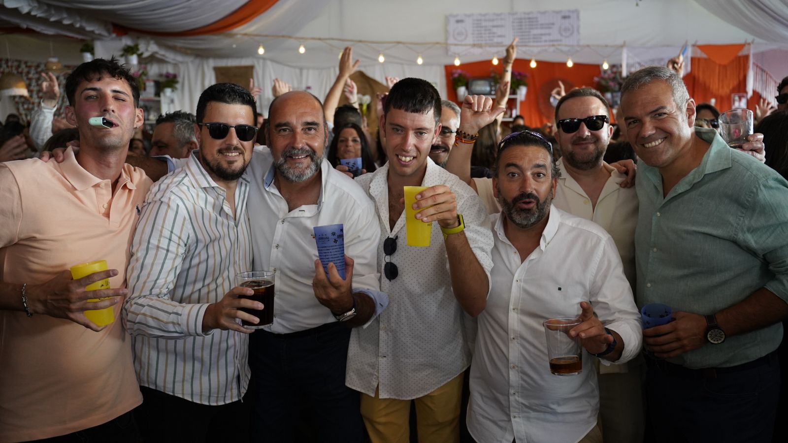 Búscate en las fotos del jueves en la Feria de Algeciras