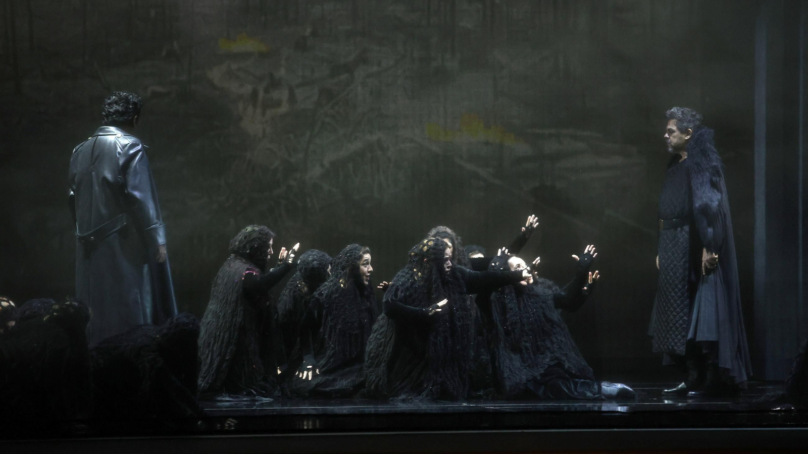 Imágenes de la ópera Macbeth en el Teatro Villamarta de Jerez