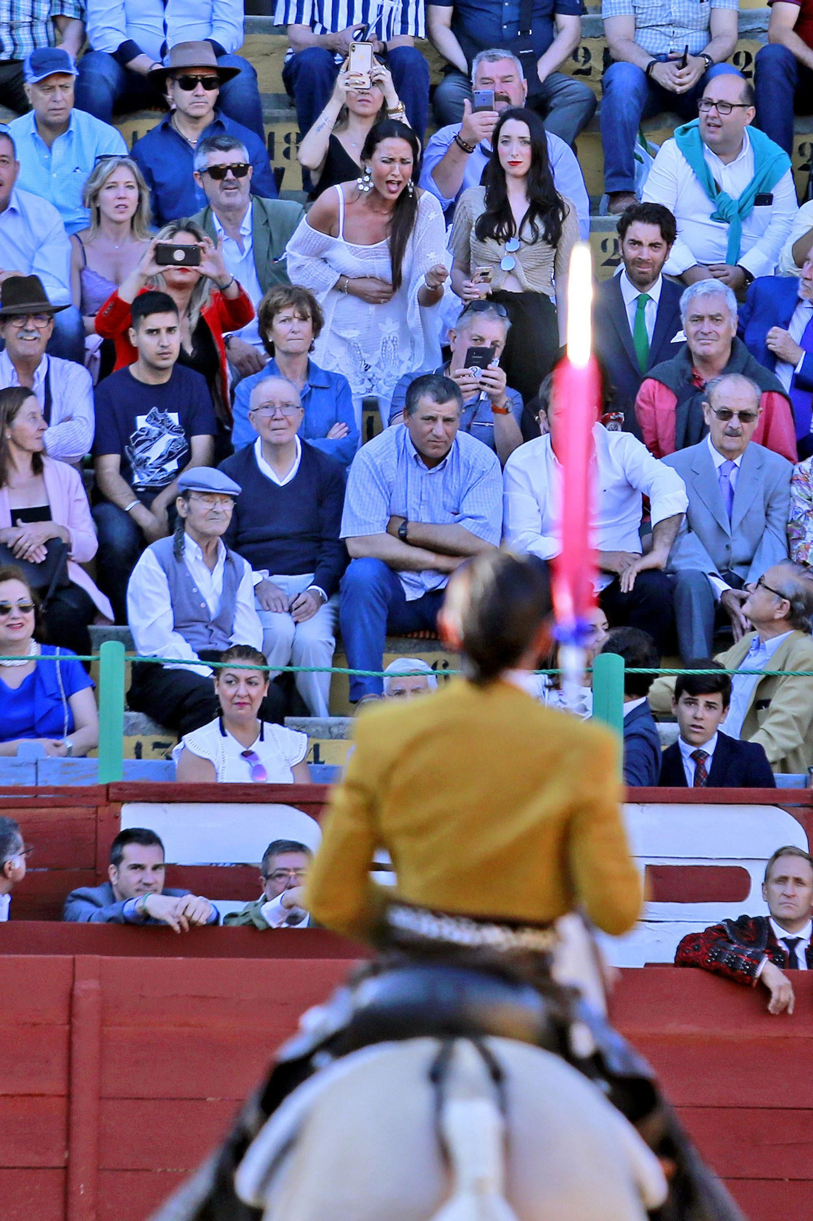 Corrida de Rejones en la plaza de Toros de Jerez