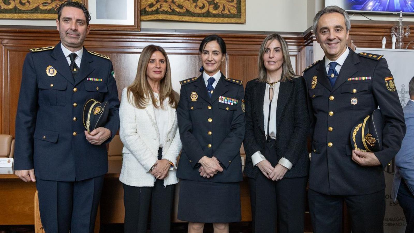 Toma de posesión de la comisaria jefa provincial de Jaén, Layla Dris Hach-Mohamed
