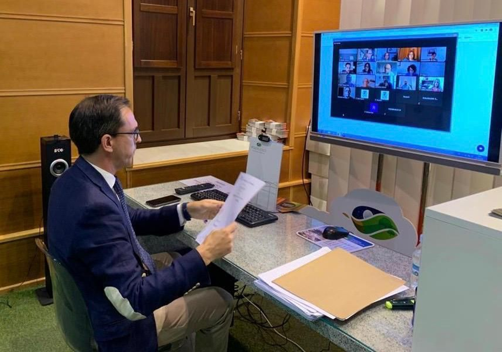 Imagen del Pleno telemático. Imagen del Pleno telemático.
