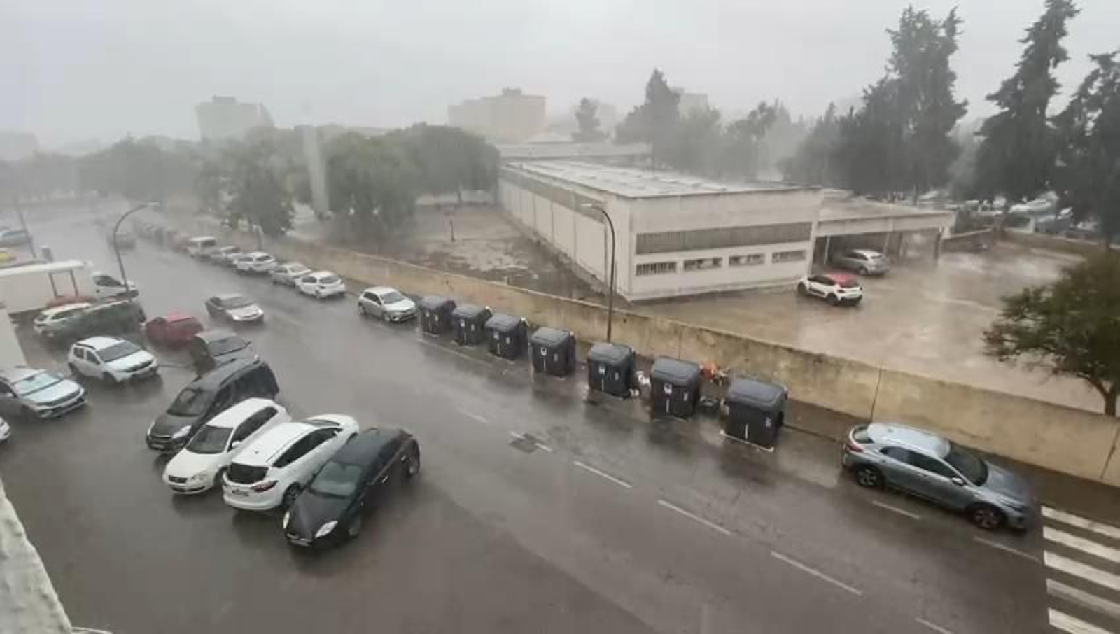Lluvia durante el martes por la tarde en Jerez. Lluvia durante el martes por la tarde en Jerez.