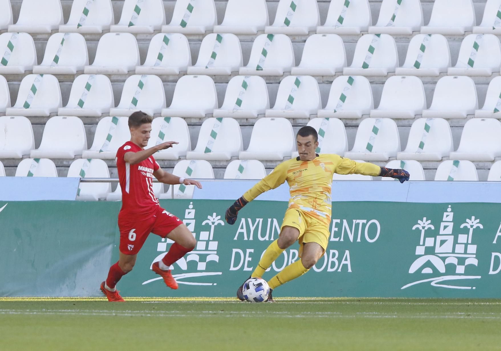 Las imágenes de la derrota del Córdoba CF ante el Sevilla Atlético