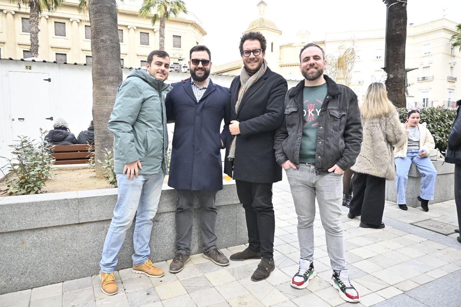 Búscate en las mejores fotografías del tardeo de este 31 de diciembre en Huelva