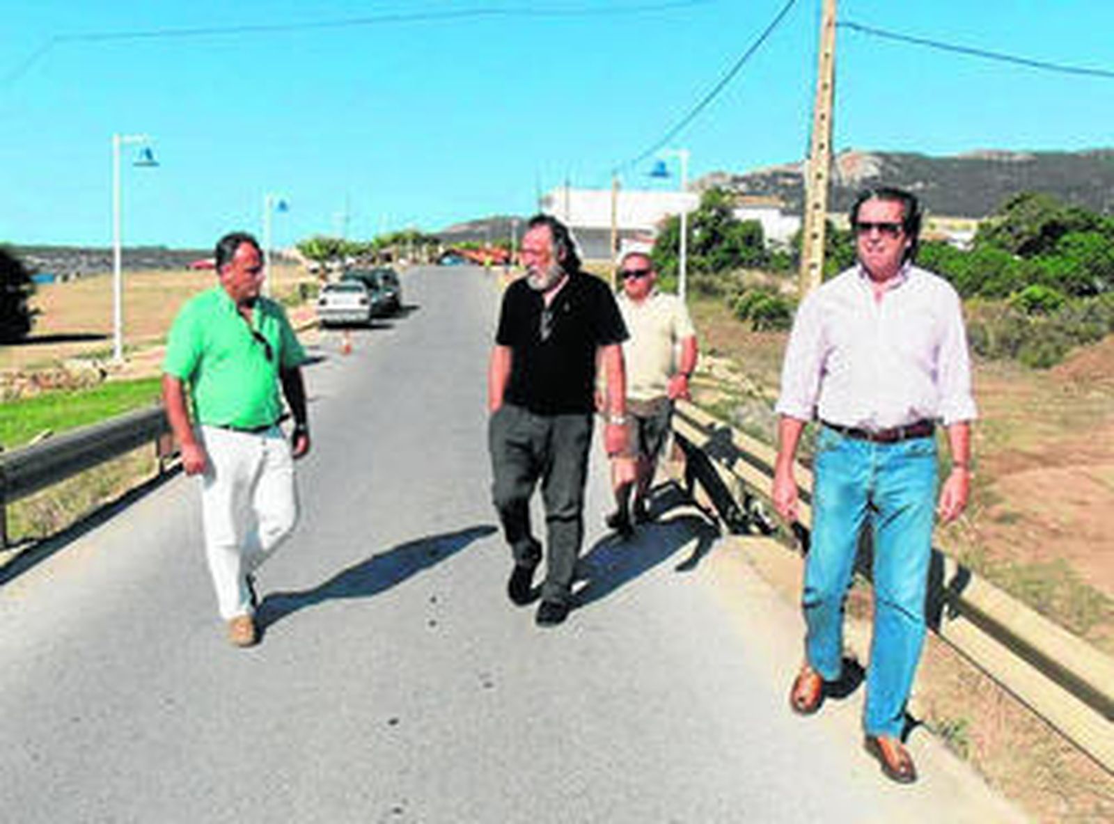 El ex delegado de Bolonia, Juan Pérez Carrasco (de negro y en el centro), en una imagen de 2012.