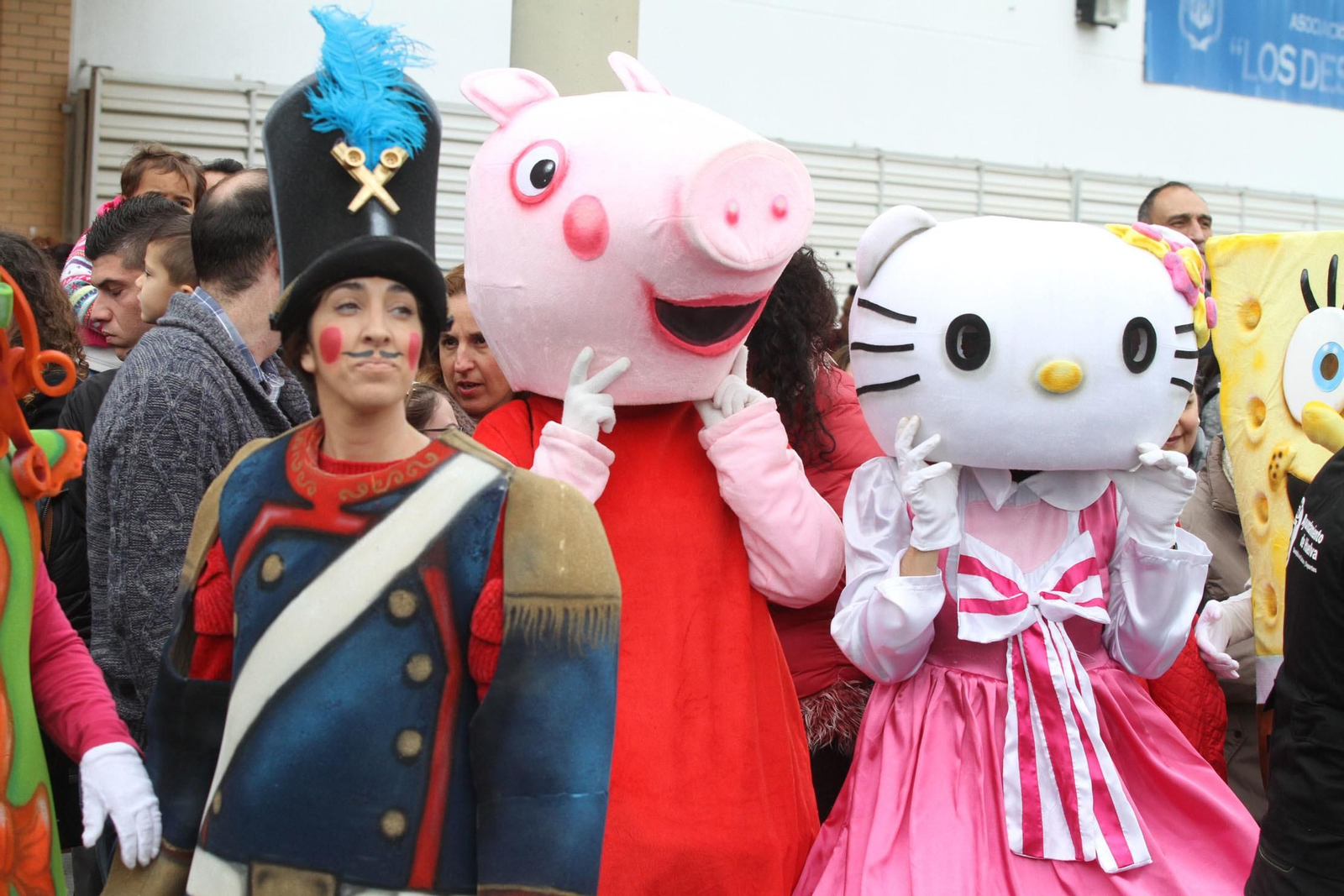 Cabalgata de los Reyes Magos 2018: Melchor, Gaspar y Baltazar adelantan su salida para llenar de ilusión las calles de Huelva