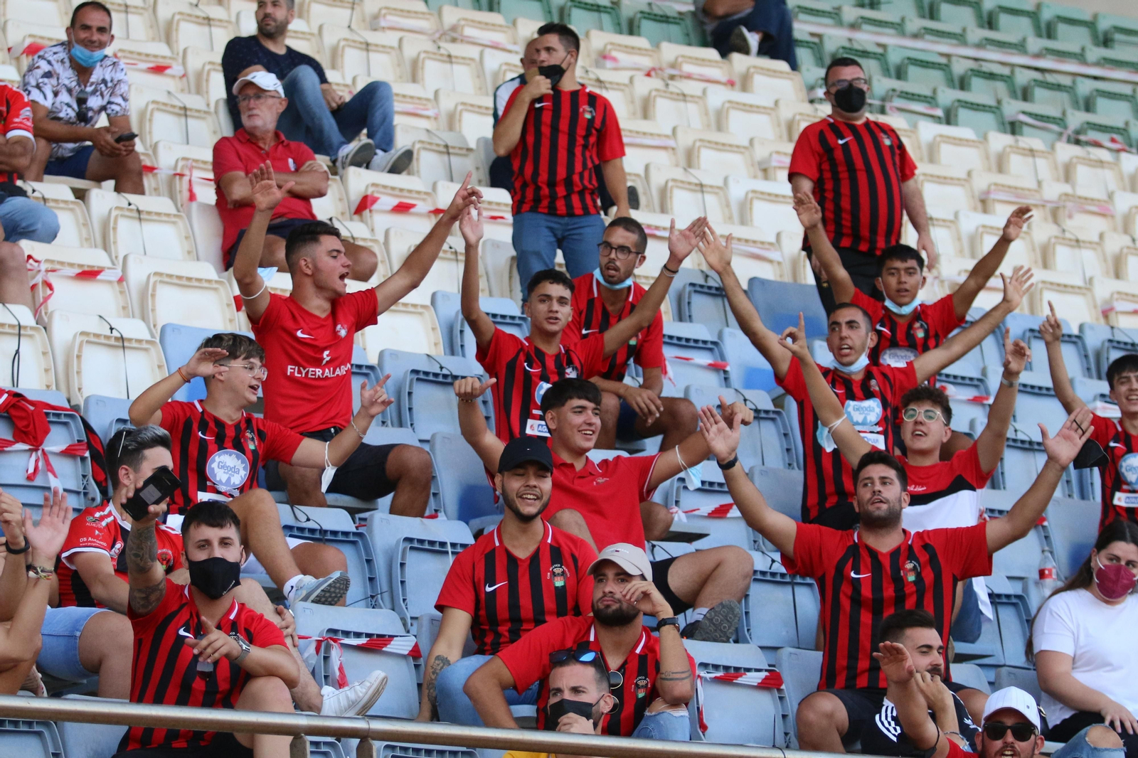 Fotogalería del derbi en Santo Domingo