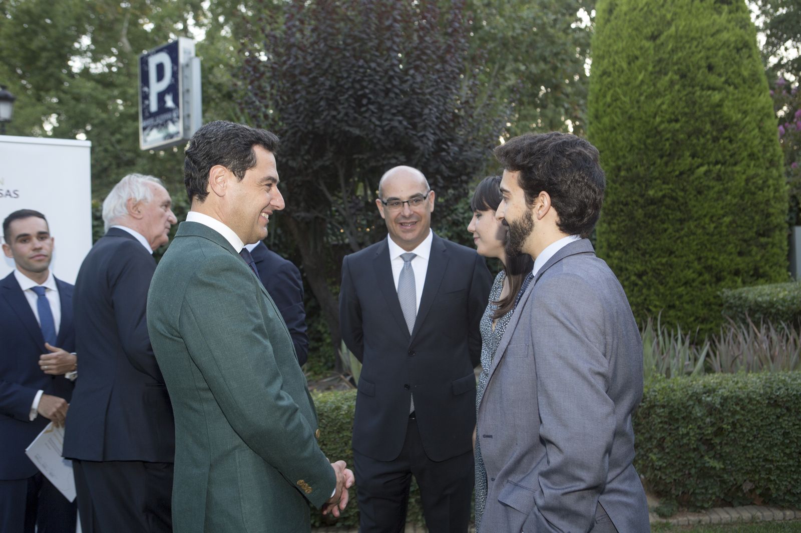 Las imágenes de la entrega de la Beca Manuel Olivencia