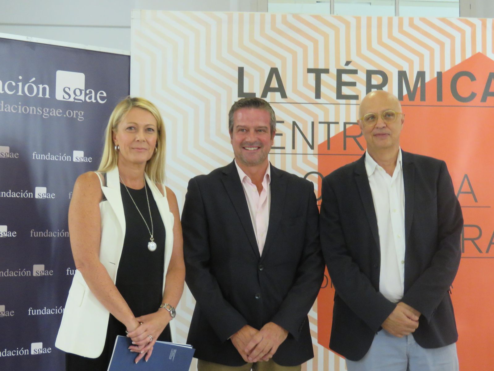 Verónica Repiso, Víctor González y Salomón Castiel.