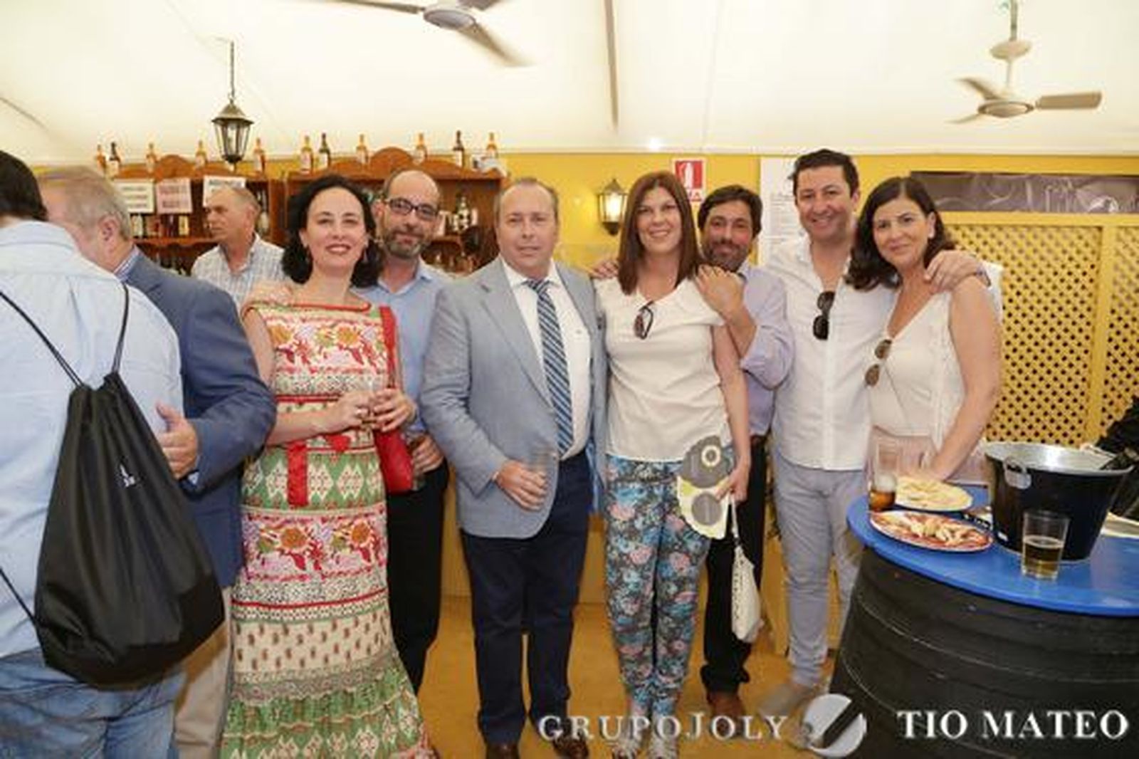 Mamen Abellán, Mauro Torres, Benjamín Sánchez, Raquel Fernández,  junto a Carlos Landín y Genaro Galán, de Zona 956 y Ruth Rivas. 

Foto: Vanesa Lobo