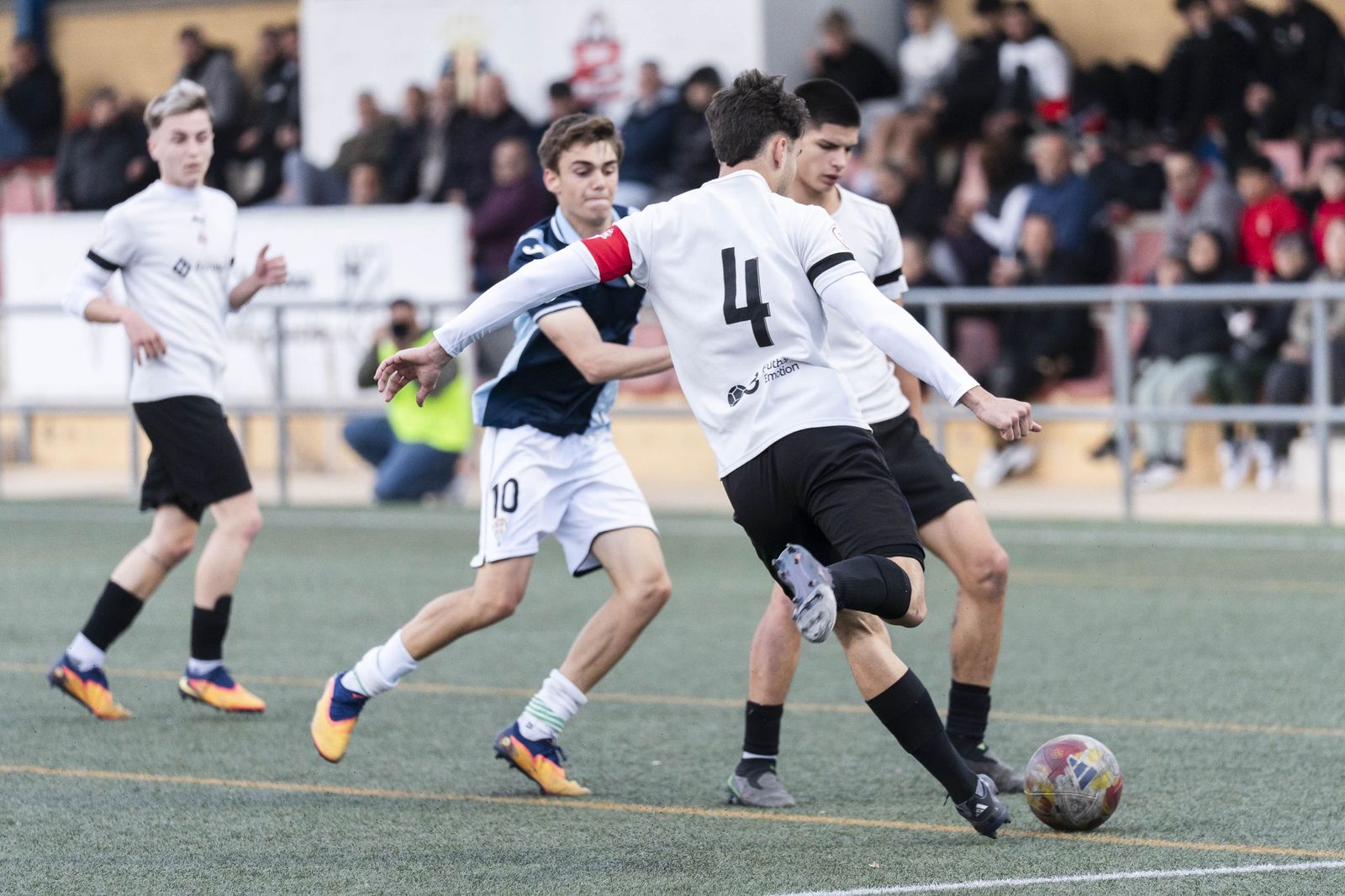 La Cañada-Córdoba CF de la División de Honor Juvenil