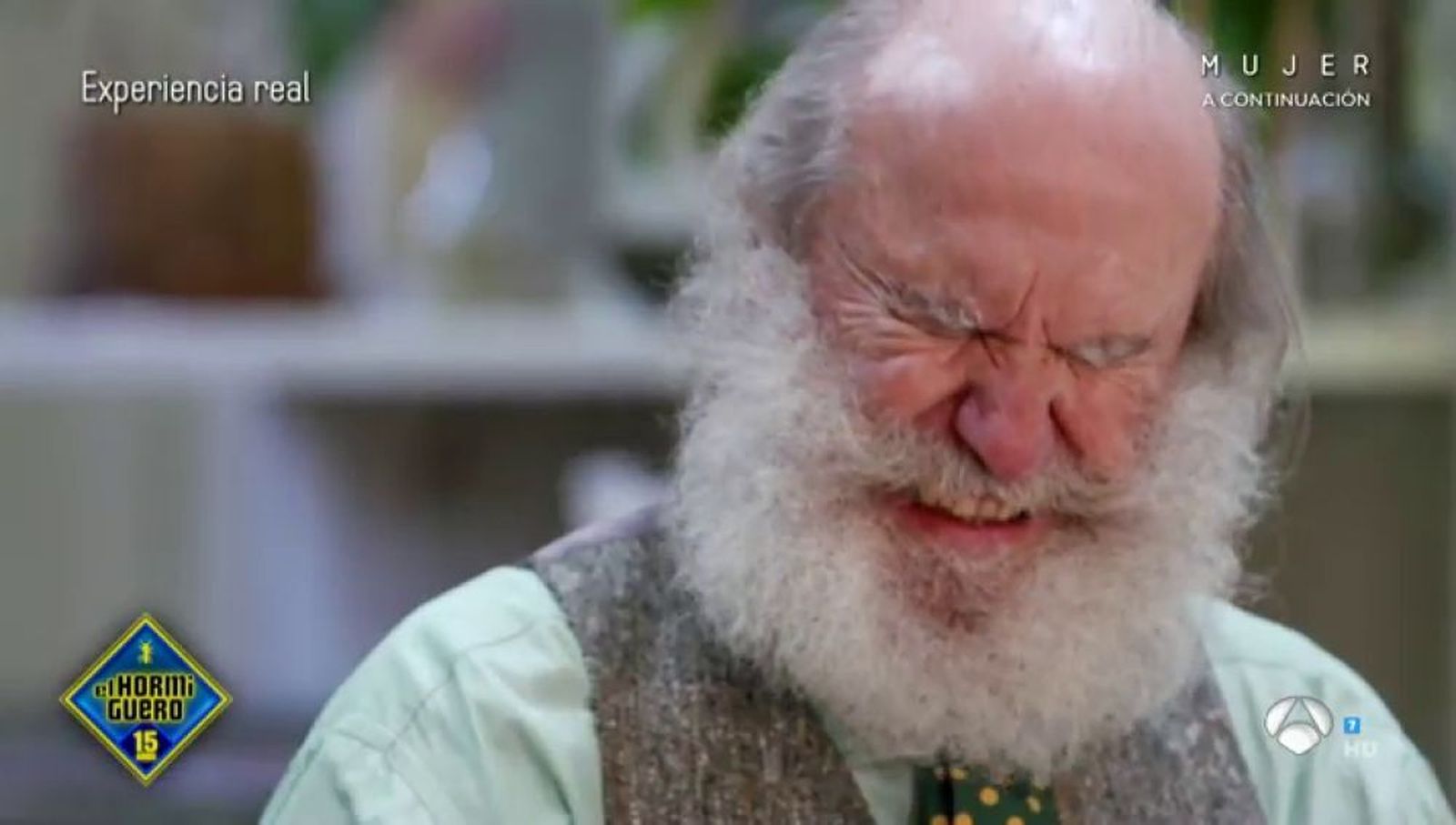 Raimundo, el comensal que mejor encaró la prueba de la comida más picante