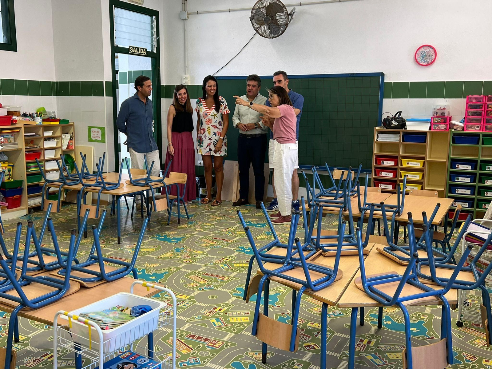 Visita a uno de los centros educativos