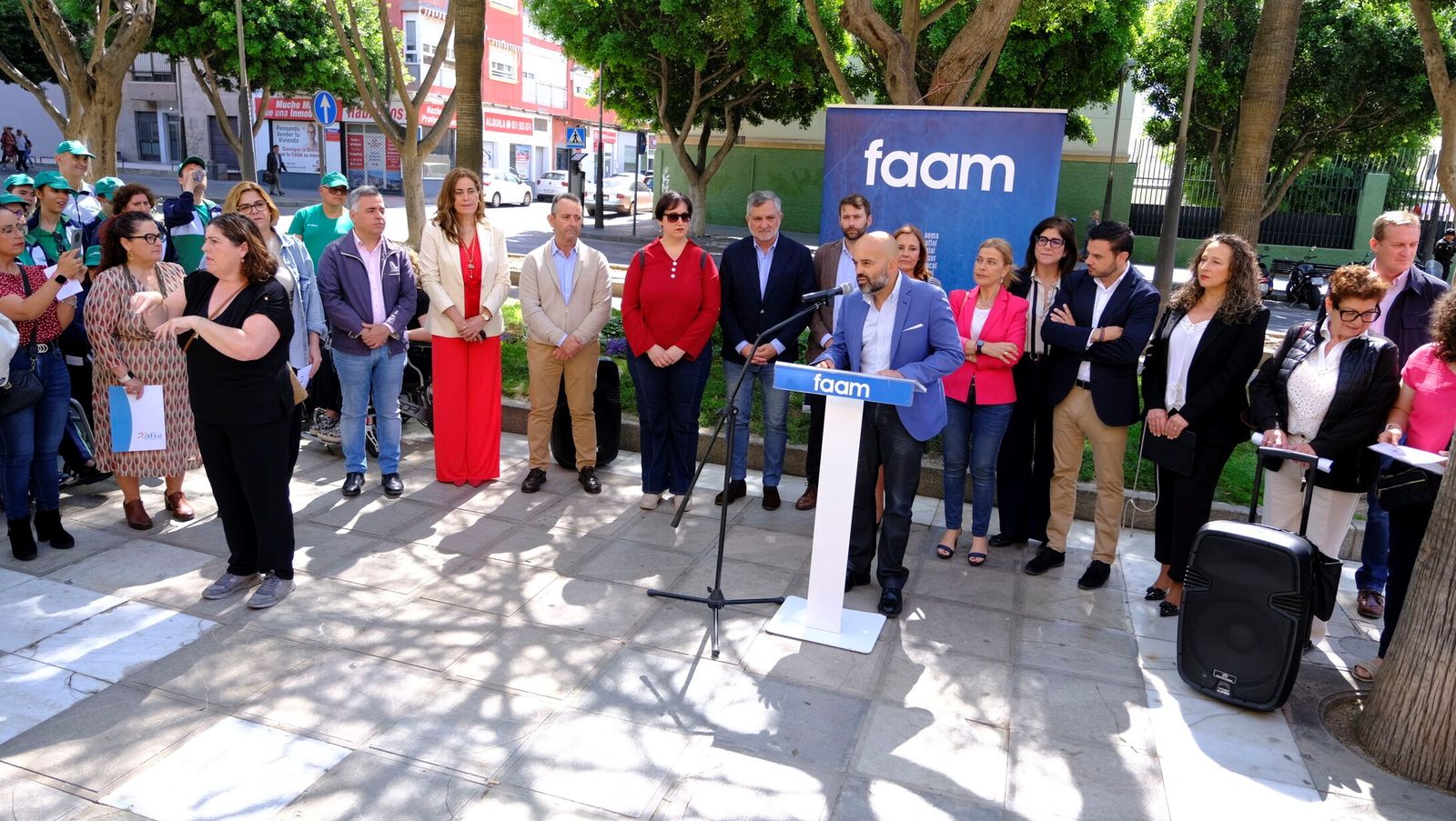 Acto que ha tenido lugar en la Rambla Federico García Lorca de Almería