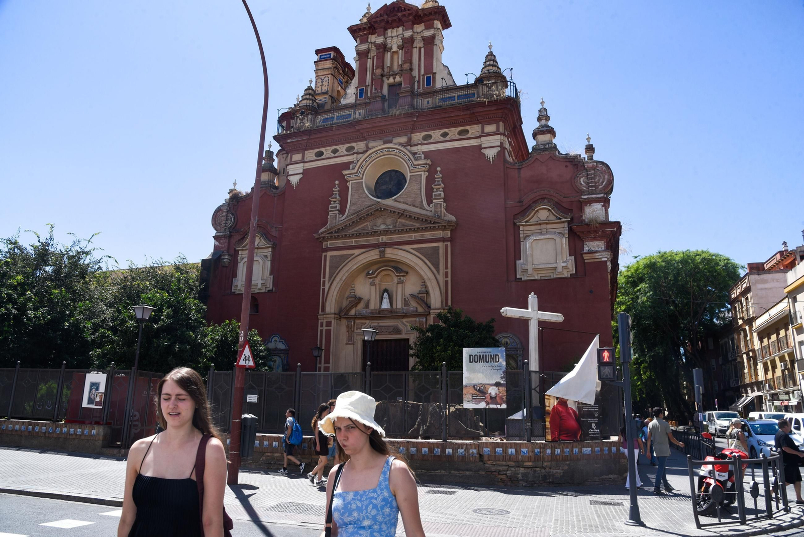 La trianera parroquia de San Jacinto.
