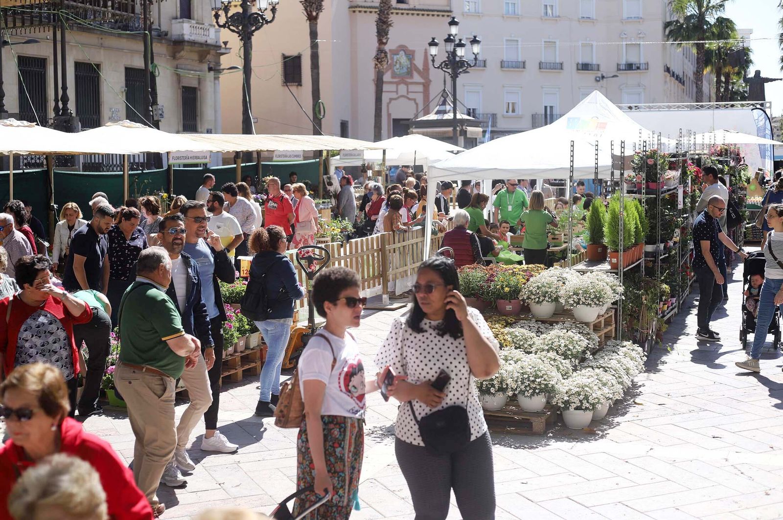 Imágenes del sábado 15 de abril en Huelva